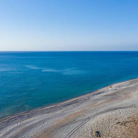 بيت للعطل House Almyra لاخنيا