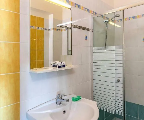 بيت للعطل House Almyra