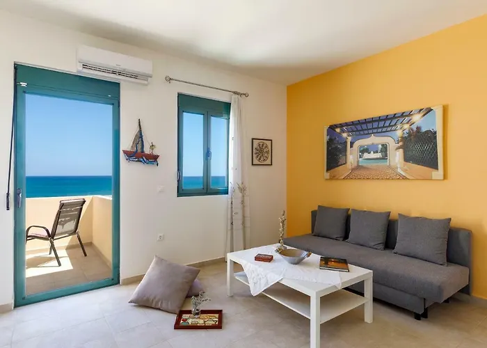 بيت للعطل House Almyra